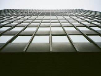 Frågor att ställa till solcellsinstallatörer innan du väljer en leverantör illustration