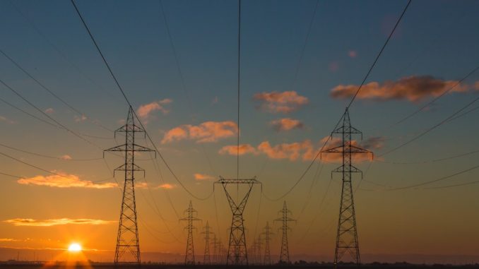Skatteregler och incitament för solenergiägare i Sverige illustration